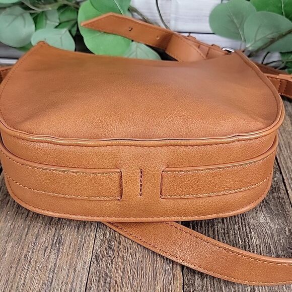 CoLab faux leather crossbody bag - Picture 6 of 13